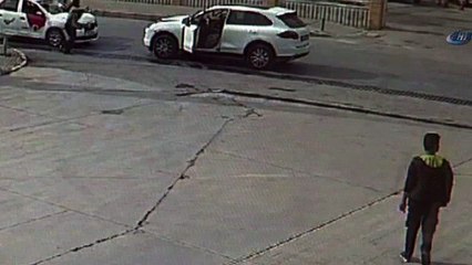 Rus iş kadınına silahlı gasp