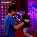 Raghav juyal cant stop cracking jokes with the participants | Dance