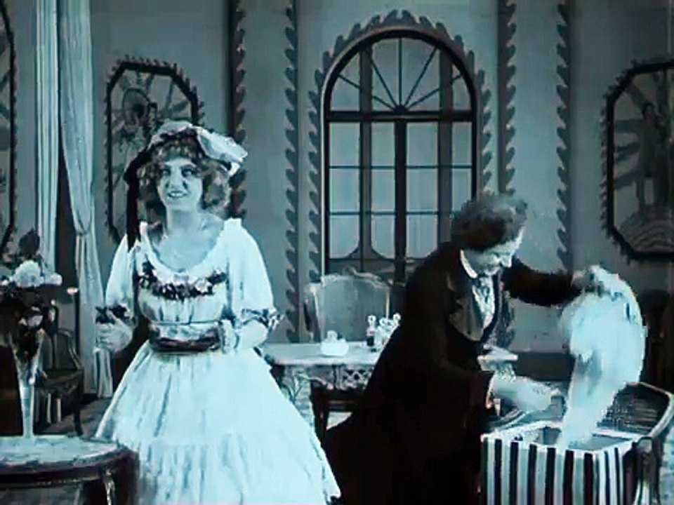 Die Puppe (1919)_01