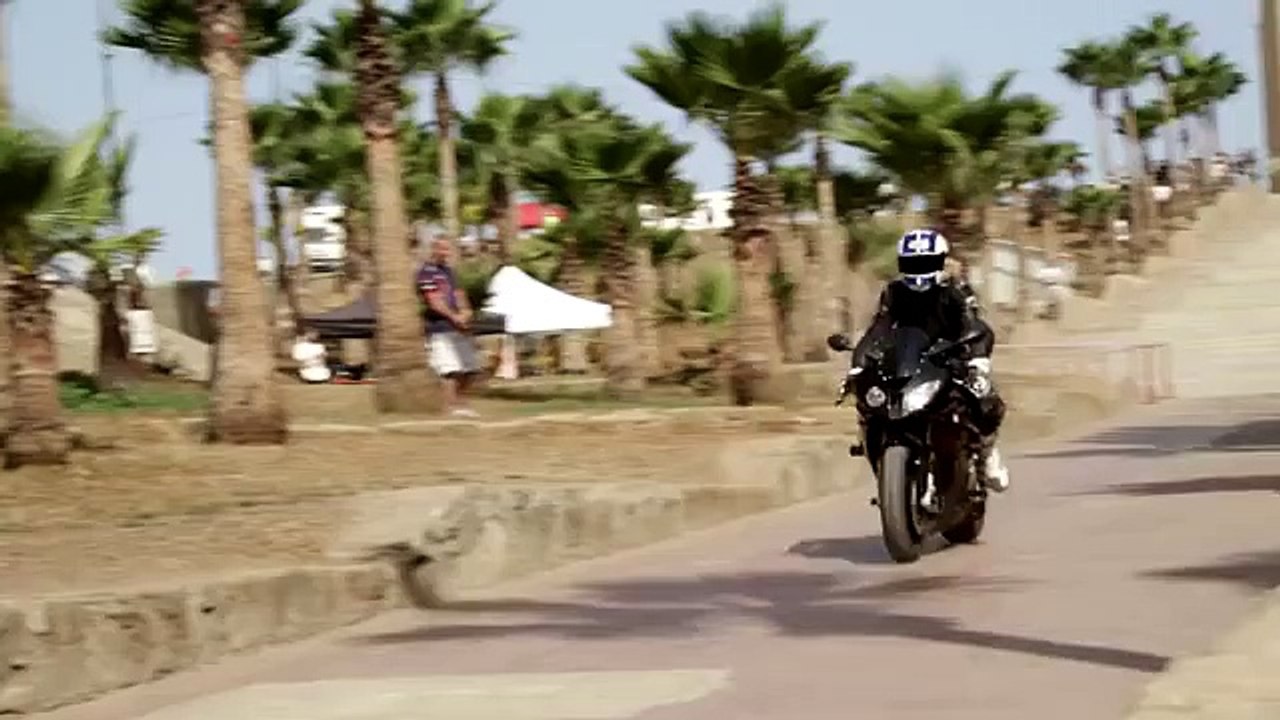 Mission- Impossible- Rogue Nation- Behind the Scenes of Motorcycles Stunts - Tom Cruisee