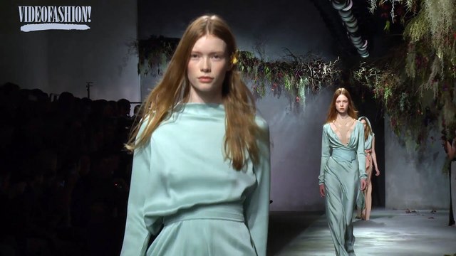 FIRST LOOK: Vionnet - Fall 2015 - Paris Fashion Week