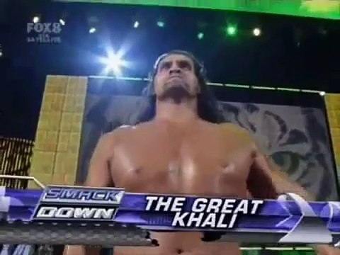 Big Show vs. Shelton Benjamin & MVP & The Great Khali & Vladimir Kozlov