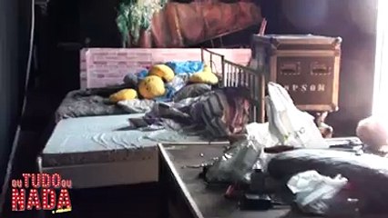 Patrícia França convida o público à assistir o musical OuTudoOuNada