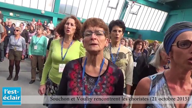 Voulzy et Souchon rencontrent et échangent avec les choristes