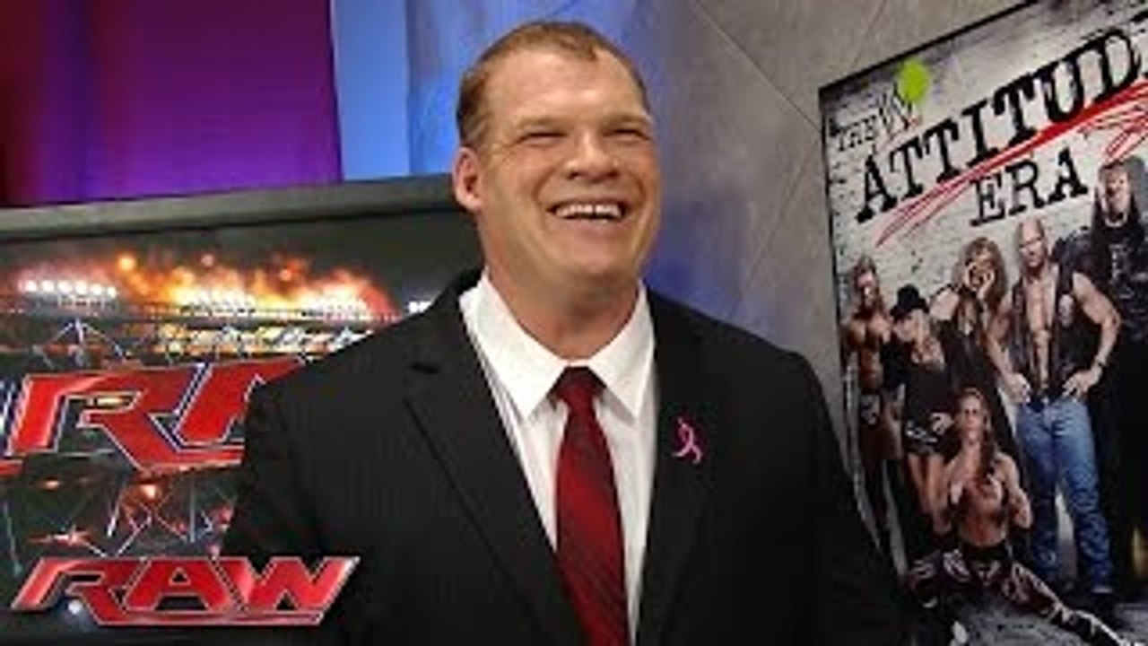 Triple H and Stephanie McMahon are running late: Raw, October 12, 2015