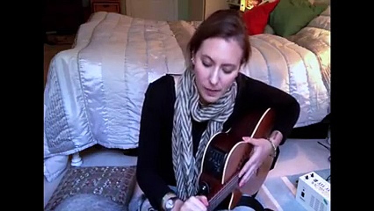 White Girl Singing Song of Mehdi Hassan