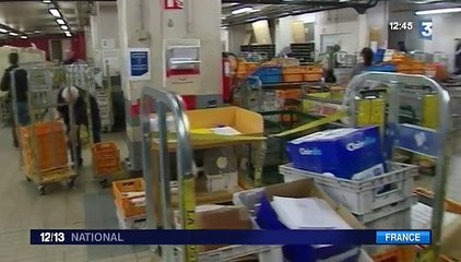 La Poste : des facteurs qui livrent le soir