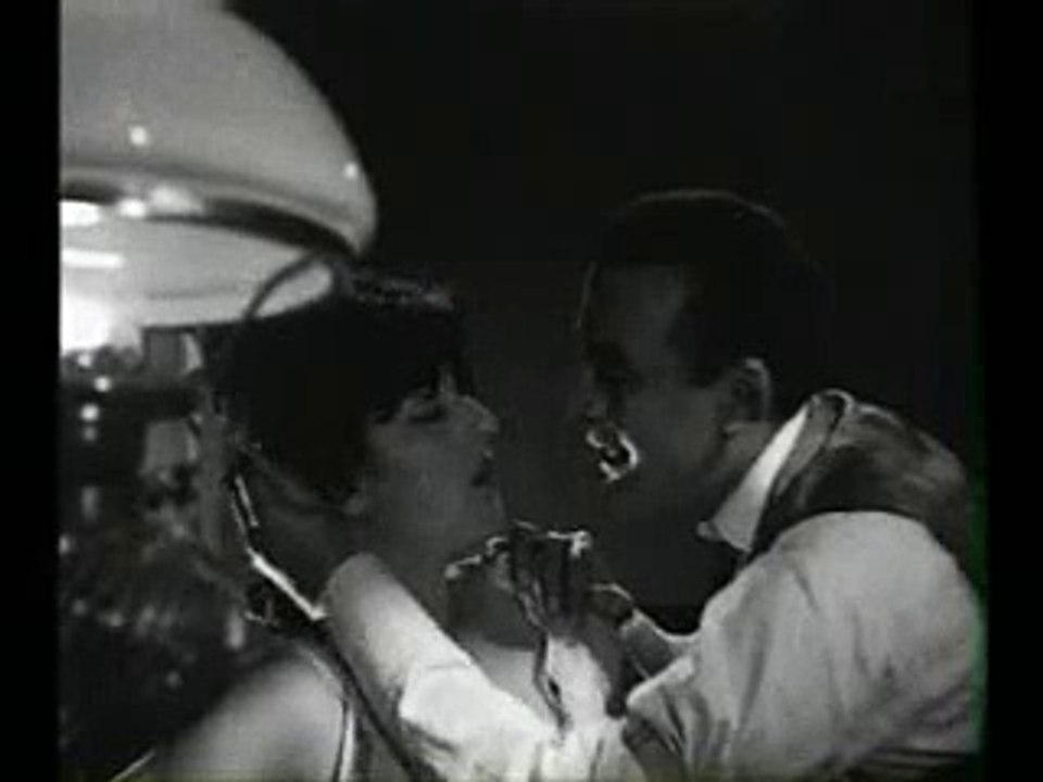 Dracula in Pakistan AKA Zinda Laash AKA The Living Corpse (1967)