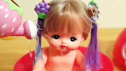 Tắm cho búp bê | Trò chơi búp bê | Kids doll bath toy
