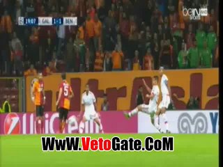 "ساريوجلو"يتعادل بالهدف الاول جالطه سراى فى بنفيكا