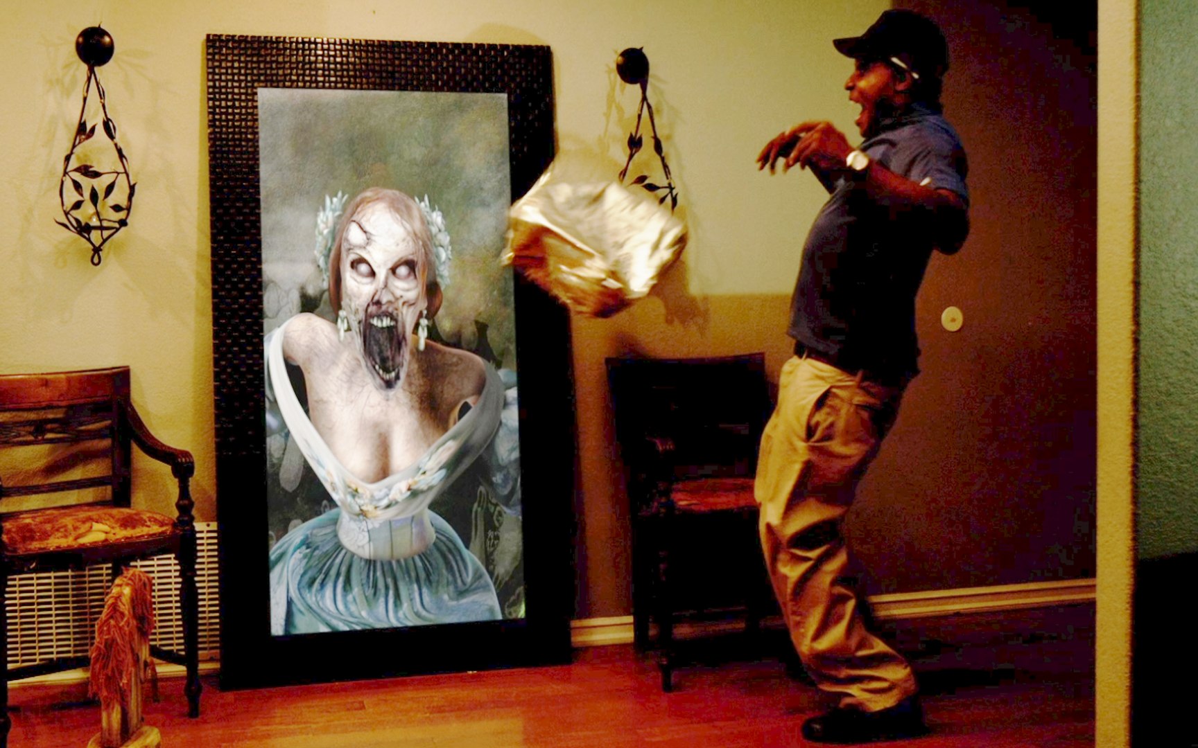 The Ghost Dimension Digital Portrait Zombie Funny Scary Prank - video  Dailymotion