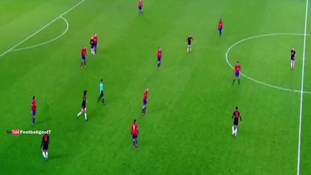 Pontus Wernbloom fait la pire simulation de l'année | CSKA Moscow vs Manchester United