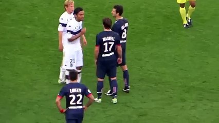 Psg-Tfc Ibra mitraille le banc adverse !