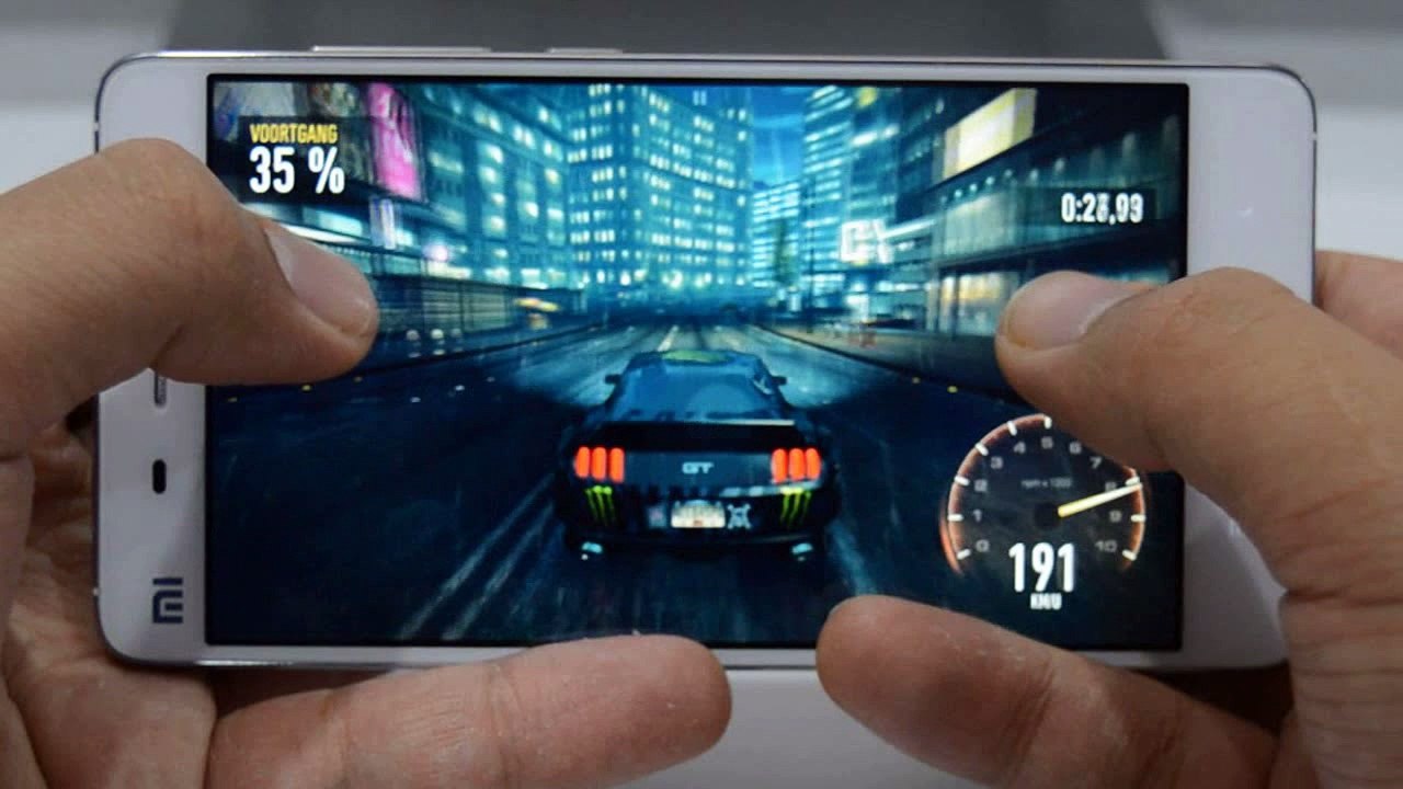 Windows 10 vs. Android 5.0 Lollipop vs. iOS 8.3 - AnTuTu Benchmark Speed Test Review