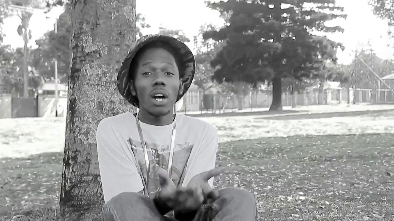 UNA RAMS X FIRE STAR [short documentary]