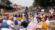 protest against beadvi of guru granth sahib ji