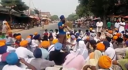 Download Video: protest against beadvi of guru granth sahib ji