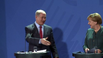 Merkel reafirma responsabilidad alemana en holocausto