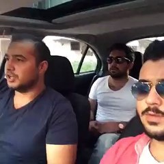 Ortamdaki arkadaşlarına tarzı uymayan çocuk modeli