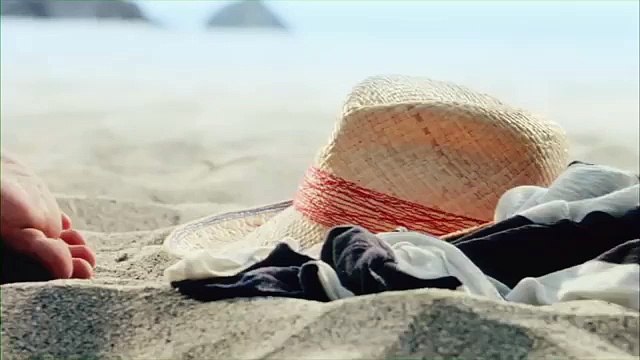 Fiat 500 Topless HD Very Sexy TV Ad 2015 Abarth Cabrio Funny Ad Catrinel Menghia 2015 HD