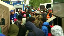 Slovenia and Croatia struggle to handle refugees after Hungary closes borders