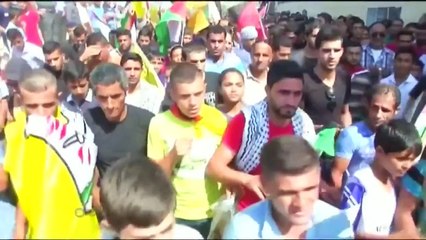Palestinians hold funeral for attacker shot by Israeli soldiers