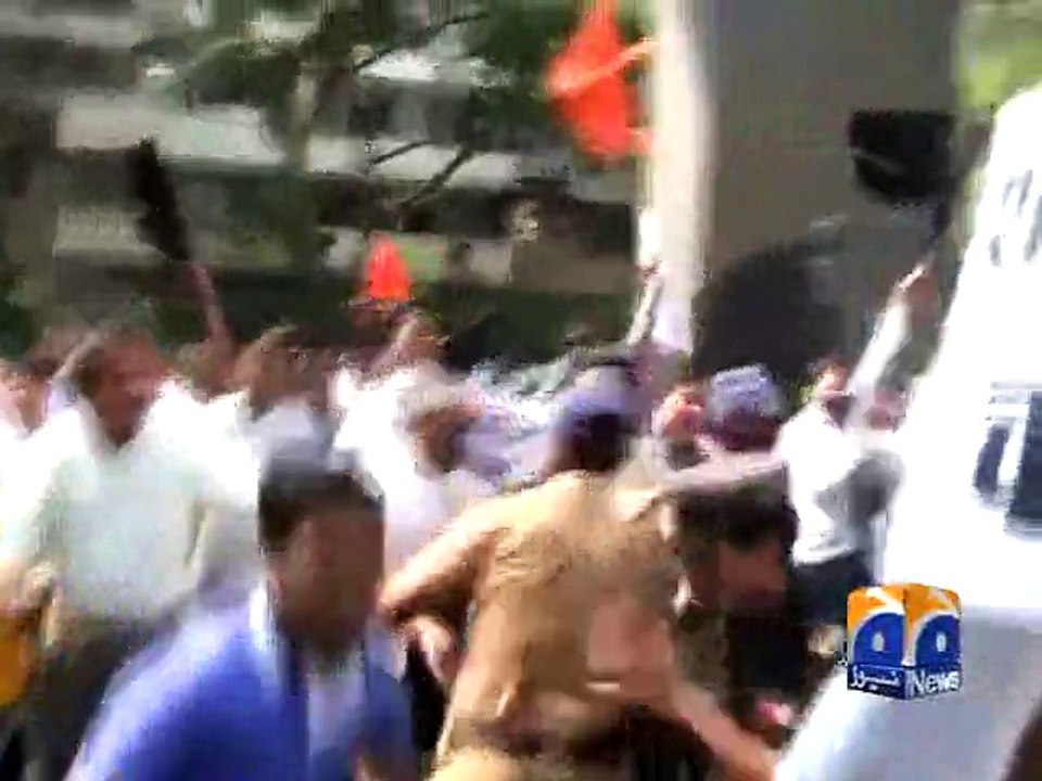 Case against BJP leader for beating woman - Geo Reports - 22 Oct 2015