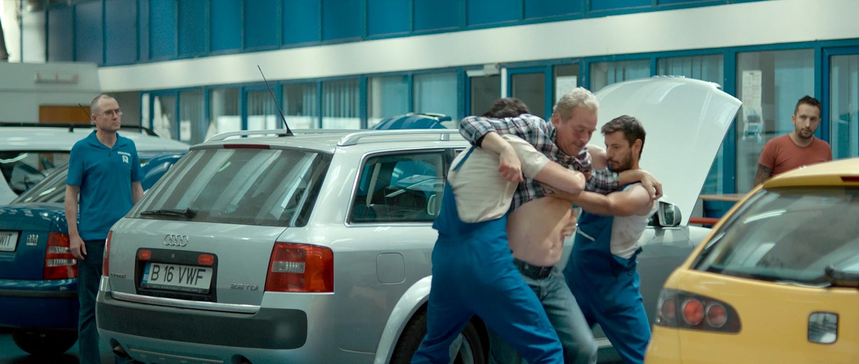 Étage du dessous / L'Étage du dessous (2015) - Trailer (French)