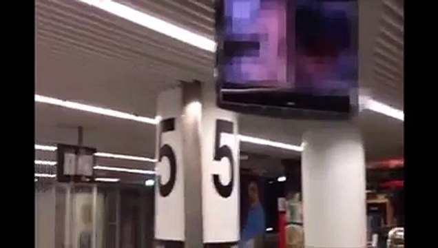 L'aéroport de Lisbonne diffuse un film porno par erreur