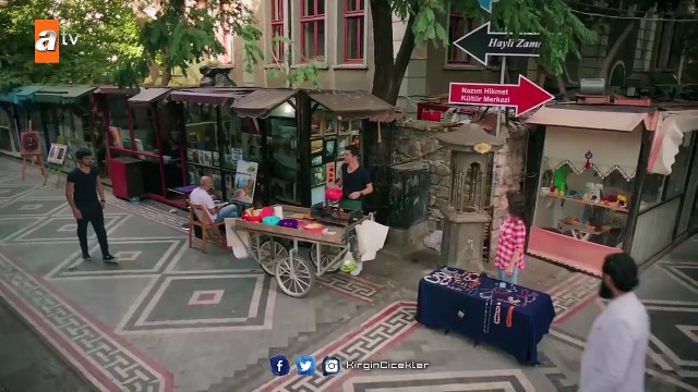 Kırgın Çiçekler 13.Bölüm - Ne yaptın babam ya?