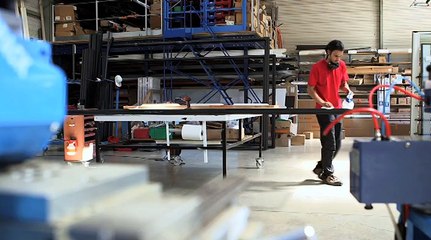 Découvrir le métier de menuisier aluminium - "Beau Travail !"