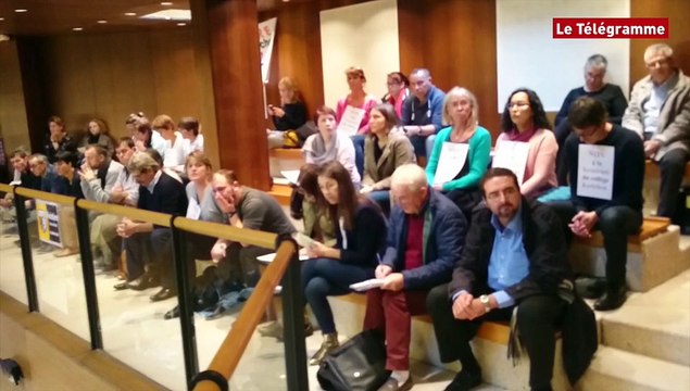 Quimper. Les parents d'élèves du collège de Kerichen manifestent