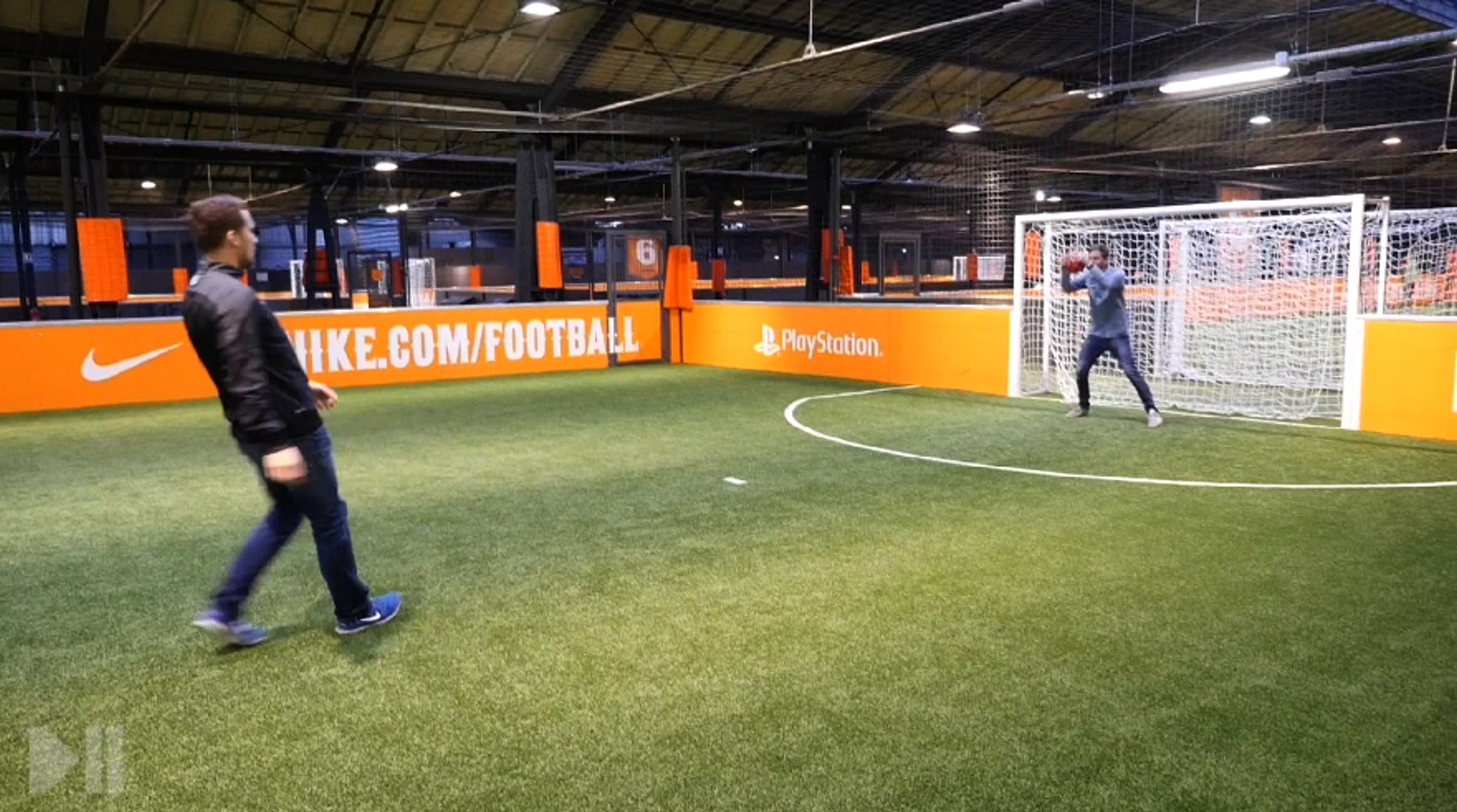 Visite chez Urban Soccer à Strasbourg - Vidéo Dailymotion