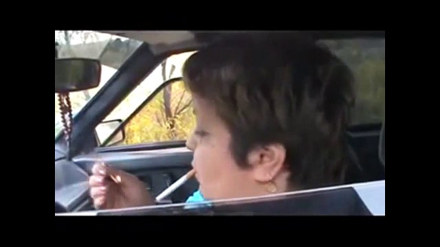 Разборки на дороге. Пьяная дура за рулем