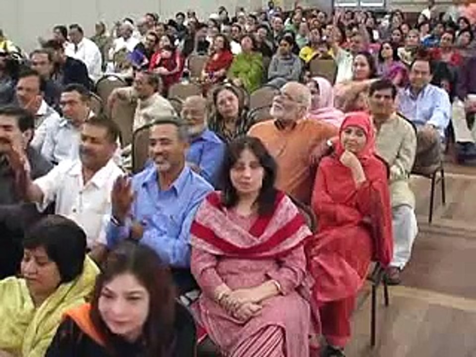 Beautiful reply to Narendra Modi - Rahat Indori