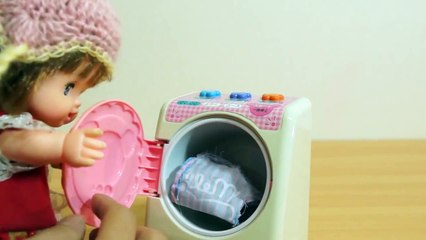 Búp bê giặt quần áo | Trò chơi búp bê | Kids doll mell chan