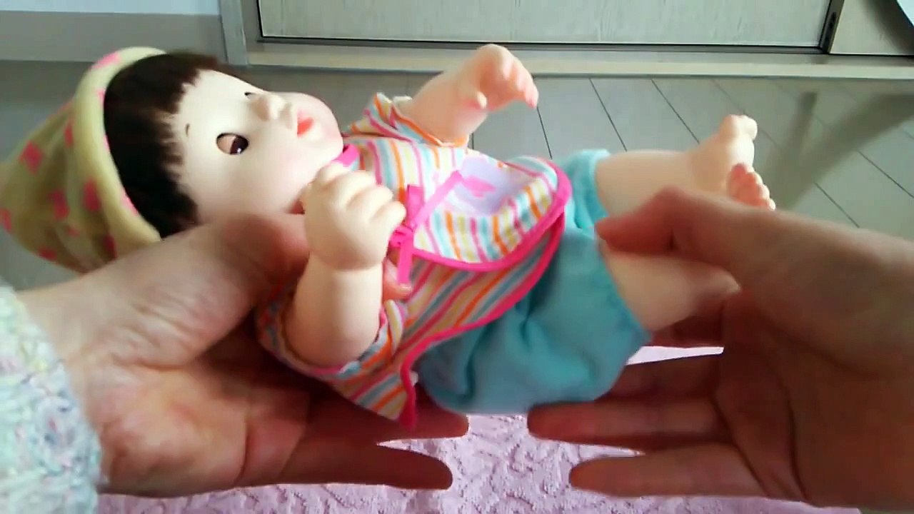 ちいぽぽちゃんにミルクをあげよう♪Popo chan kids doll