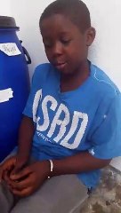 Hassan, 8 ans, parle de ses chagrins d'amour