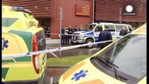 Terrore in Svezia: un uomo con una spada irrompe in una scuola, un morto e quattro feriti