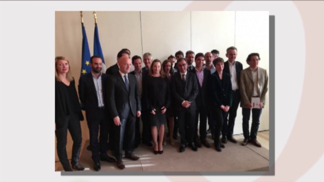 Le Top Flop : La grande distribution valorise la French Tech / Un sénateur PS condamné à un an de prison ferme