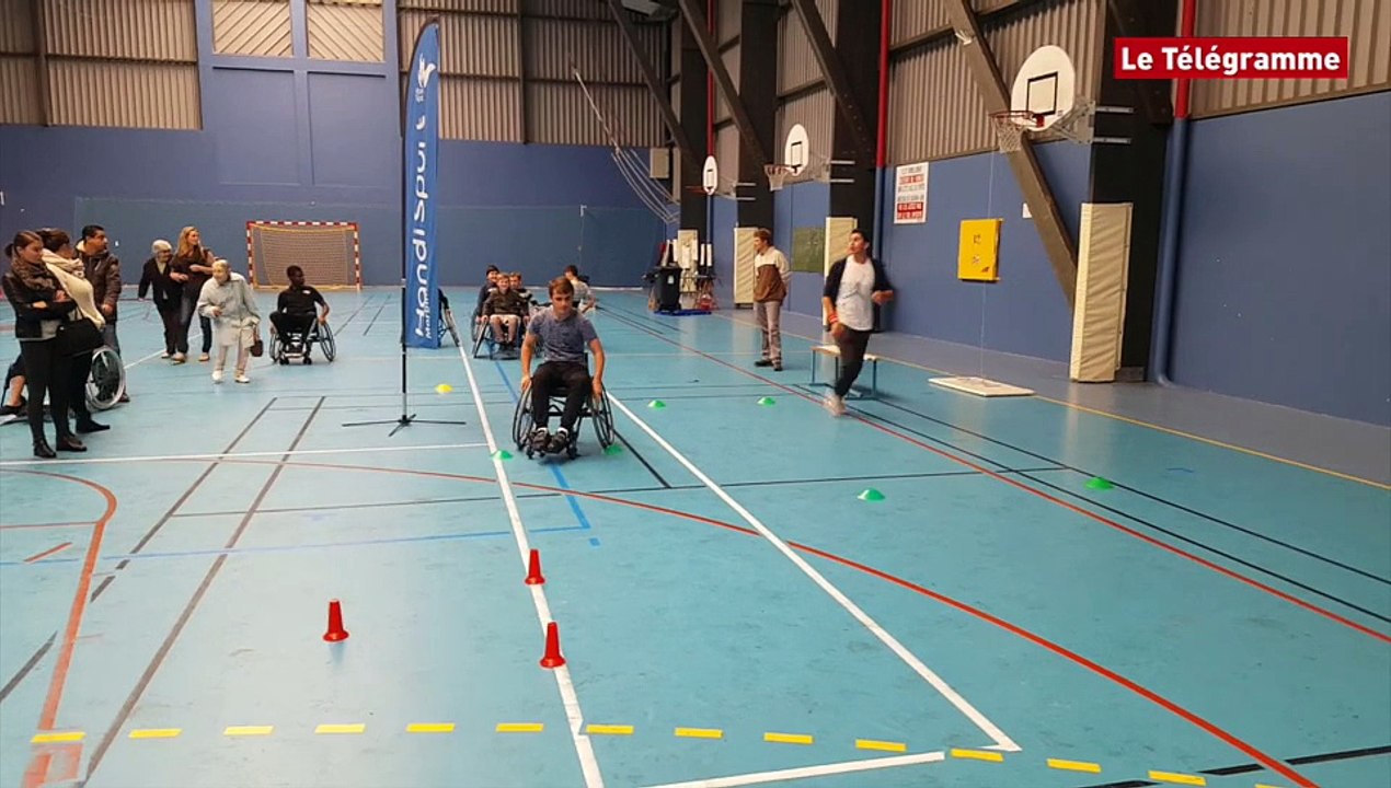 Vannes. Les jeunes se sensibilisent au handicap