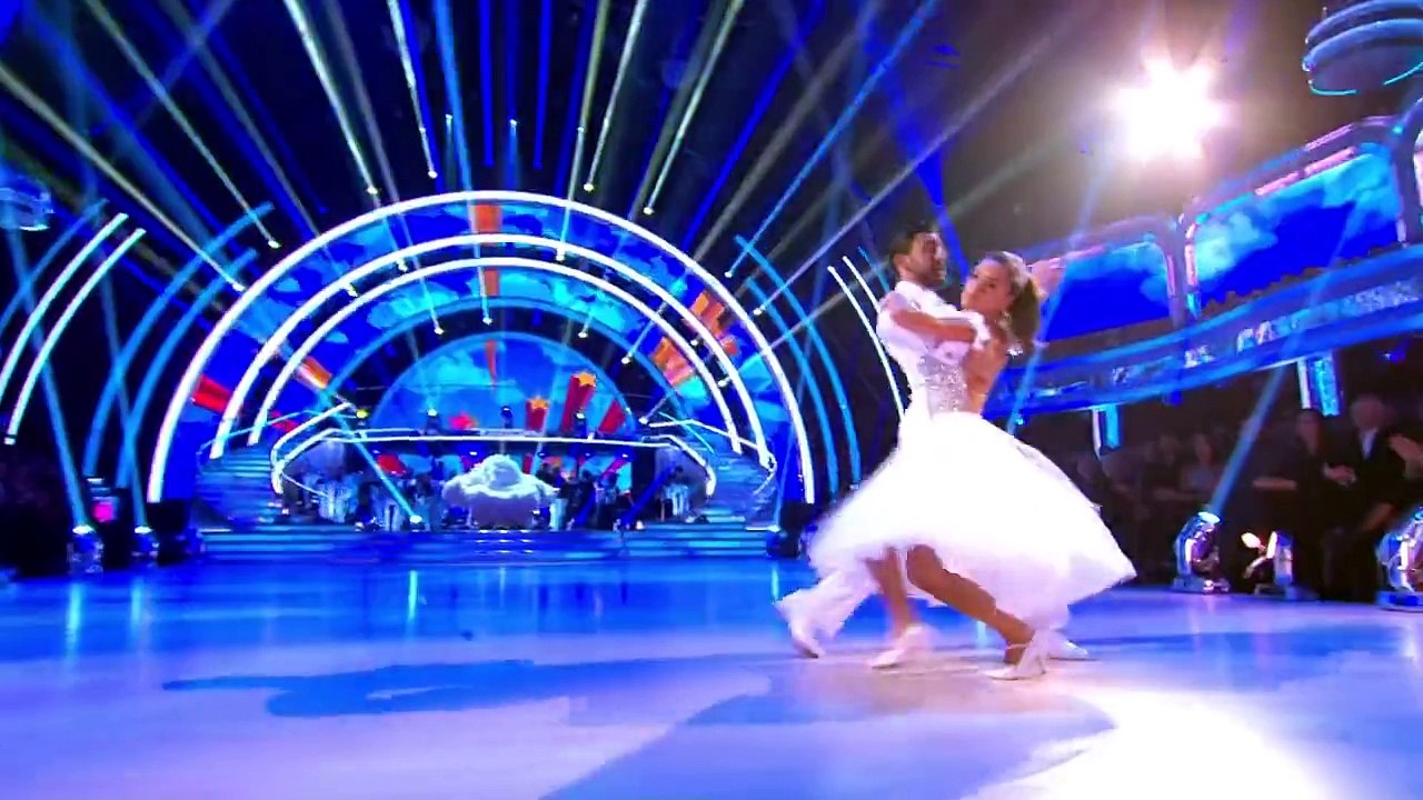 Georgia May Foote & Giovanni Pernice Quickstep to Reach Strictly Come Dancing: 2015