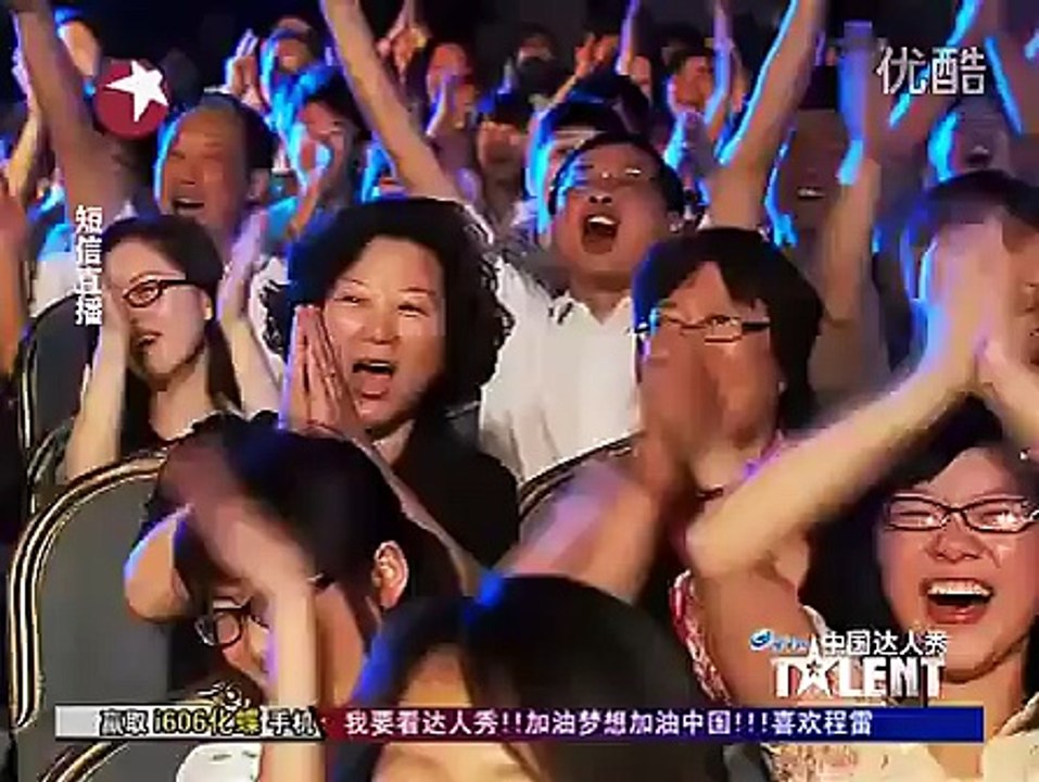 Adorable kid from China does perfect Michael Jackson impersonation