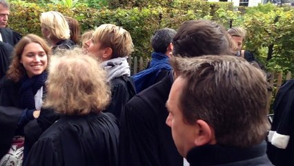 Les avocats délogés devant la mairie de Boulogne