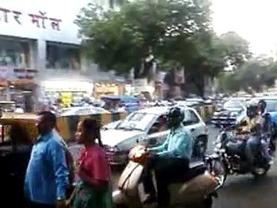 2013-1-105.dadar.star mall