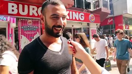 Sokak Röportajları - En son ne zaman seviştiniz ?