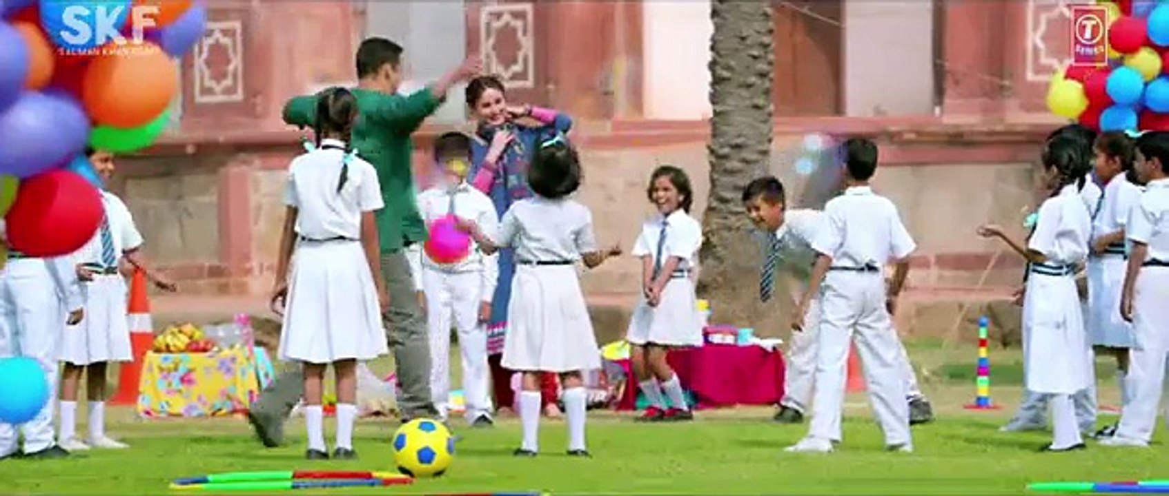 Tu Chahiye (Bajrangi Bhaijaan)