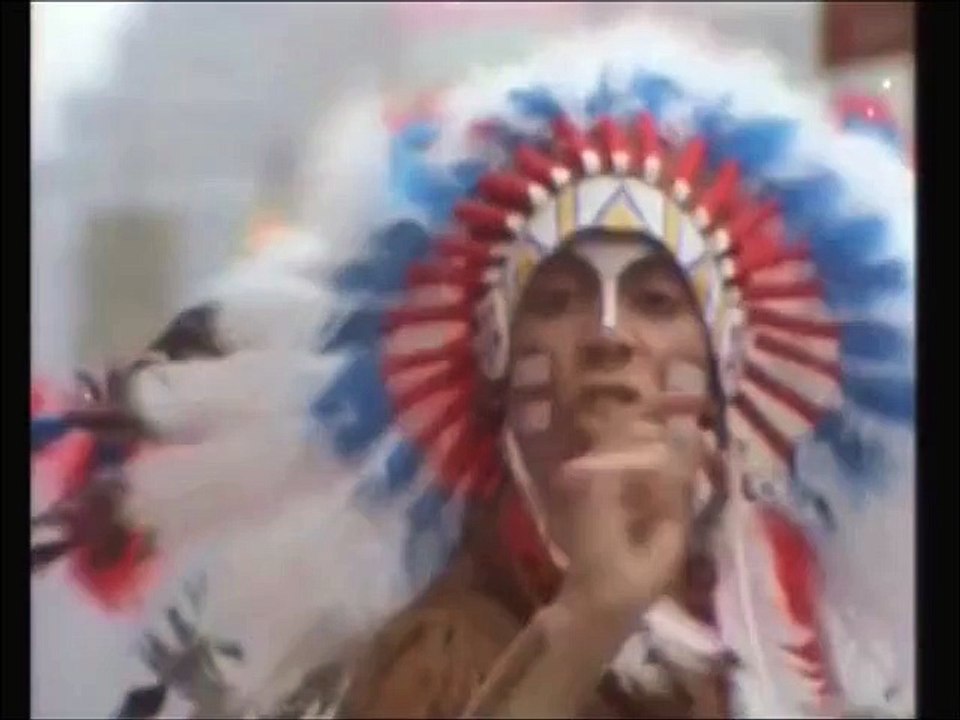 . CHEZ LES PD  (parodie) ymca