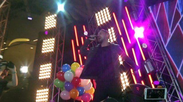 Пицца -Лифт,Оружие и На всю планету Земля