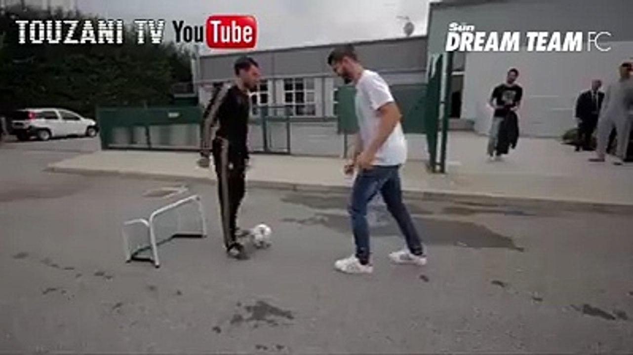 Alvaro Morata takes on Soufiane Touzani